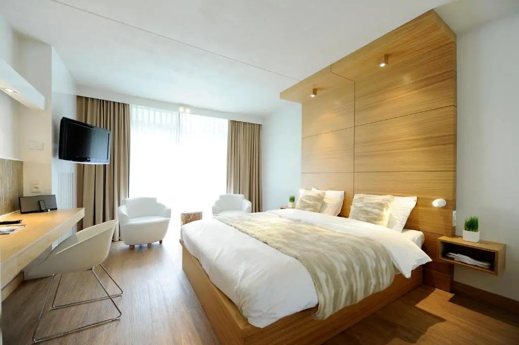 Superior plus Double room (full double bed)