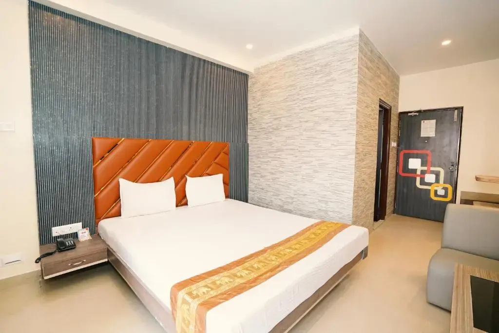 Standard Double room (full double bed)