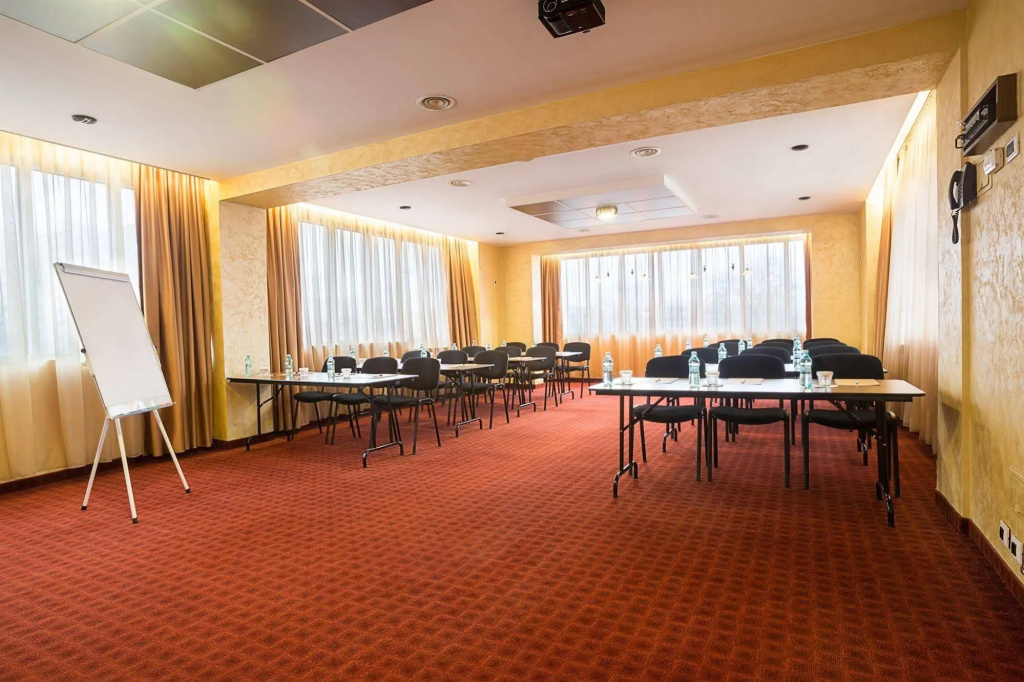 Inter Business Bucharest Hotel - Général