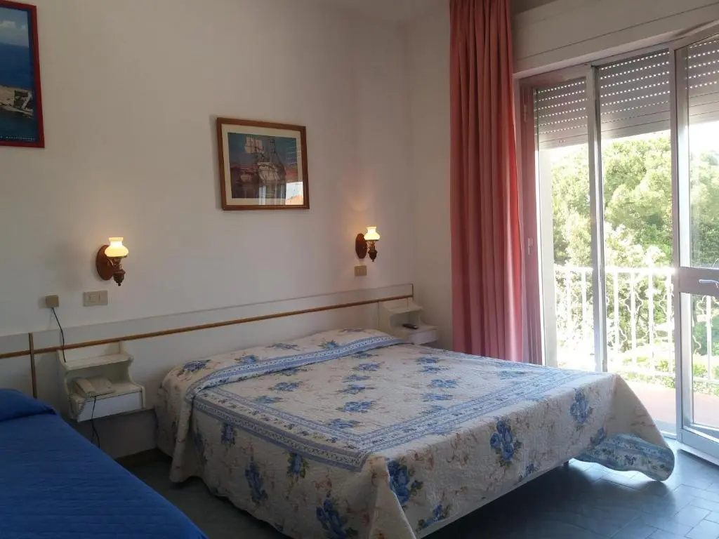 Hotel Ellymar - Chambres