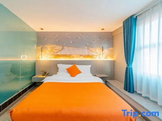 Superior Double room (full double bed)