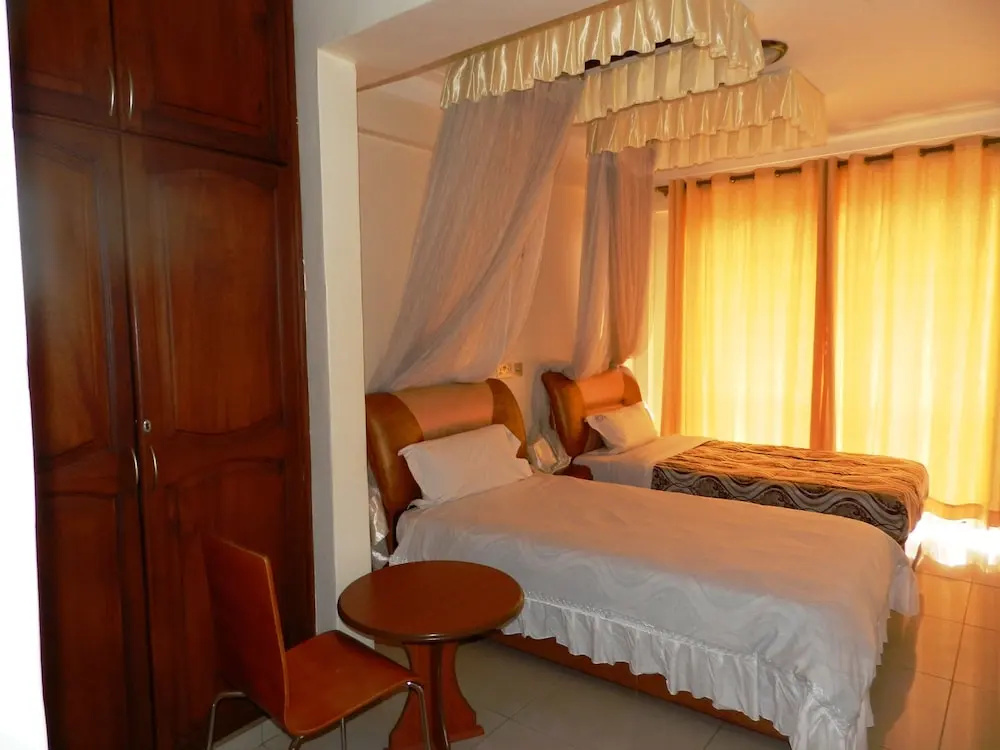 Hotel Jfrigh - Chambres