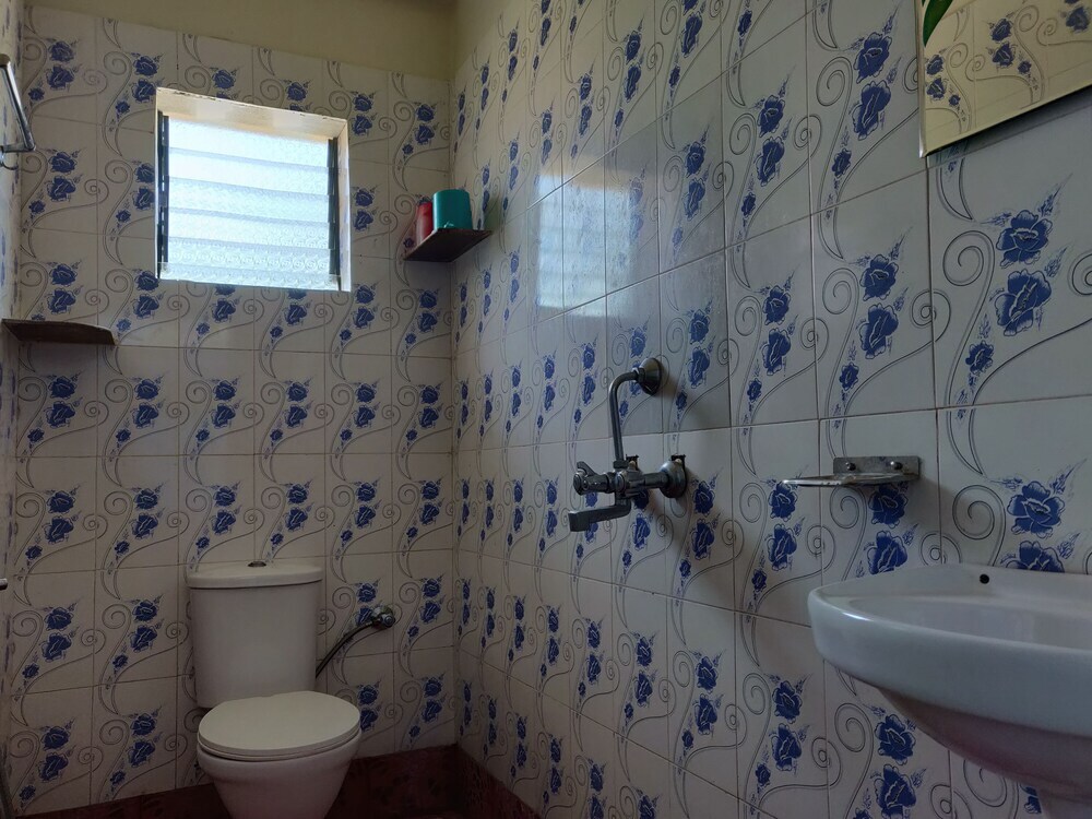 Morjim Sunset Guesthouse