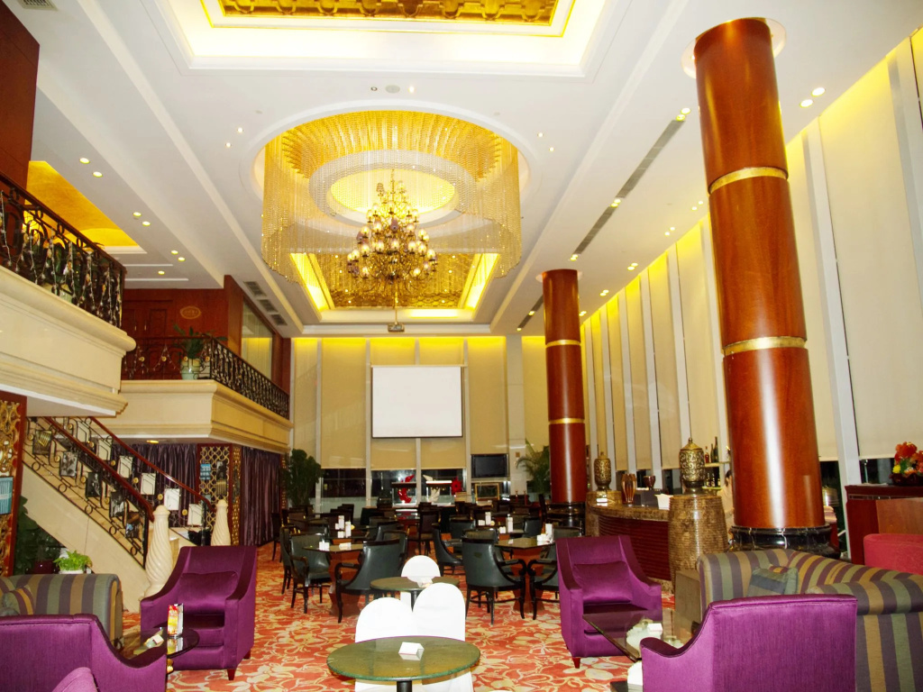 Century Plaza Hotel - Général