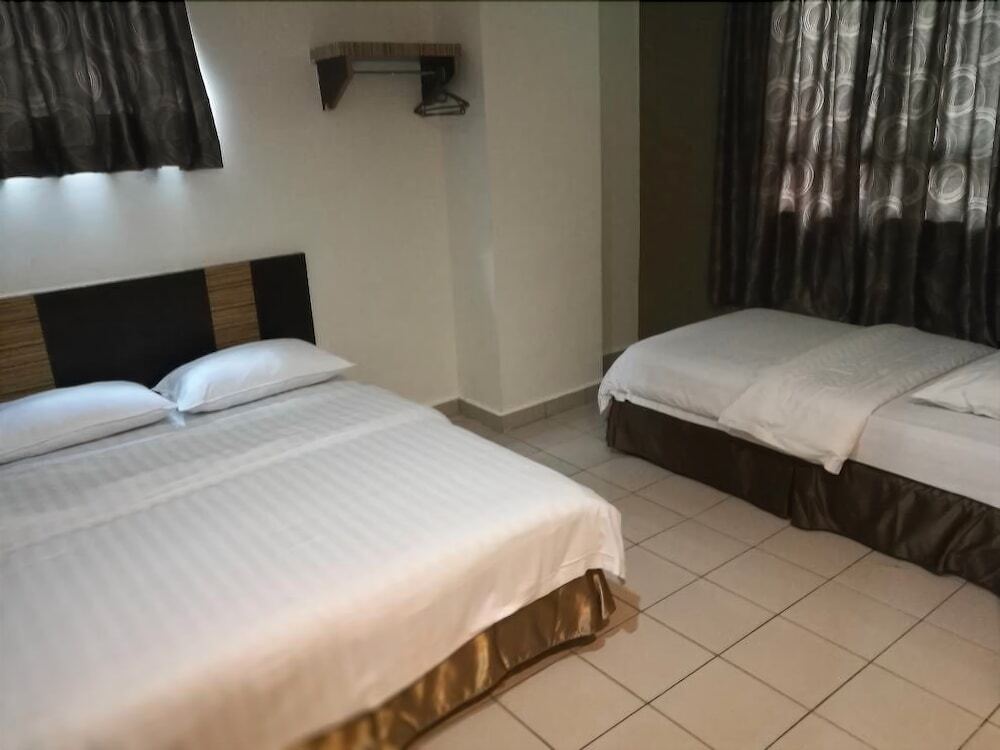 Hotel Traveller