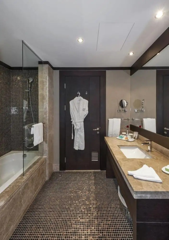 Presidential Suite with balcony
