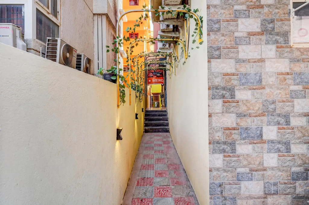Hotel Paradise Inn By OYO Rooms