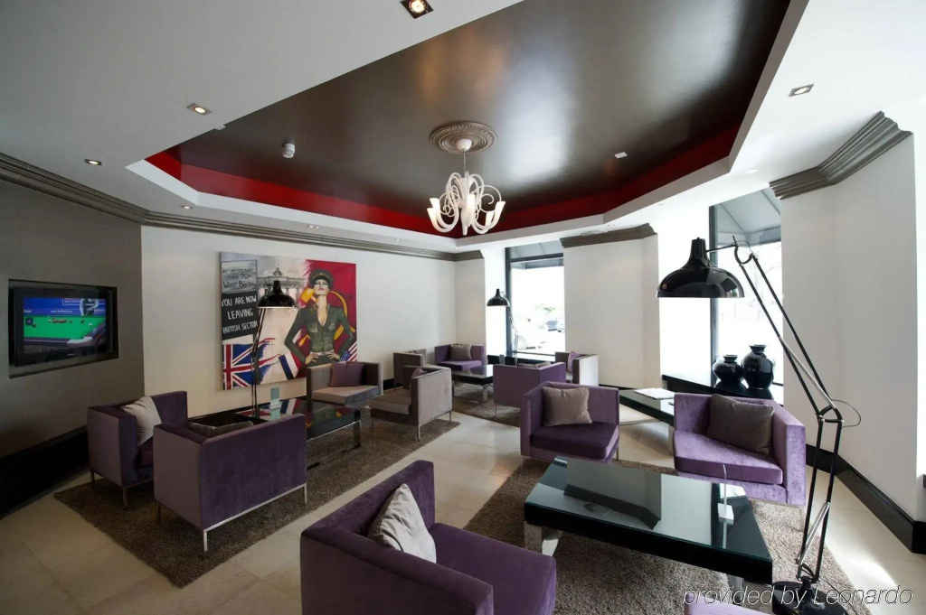 Hotel photo 12