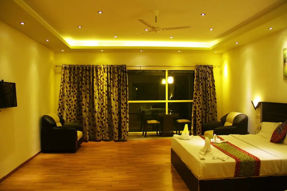 Suite with balcony