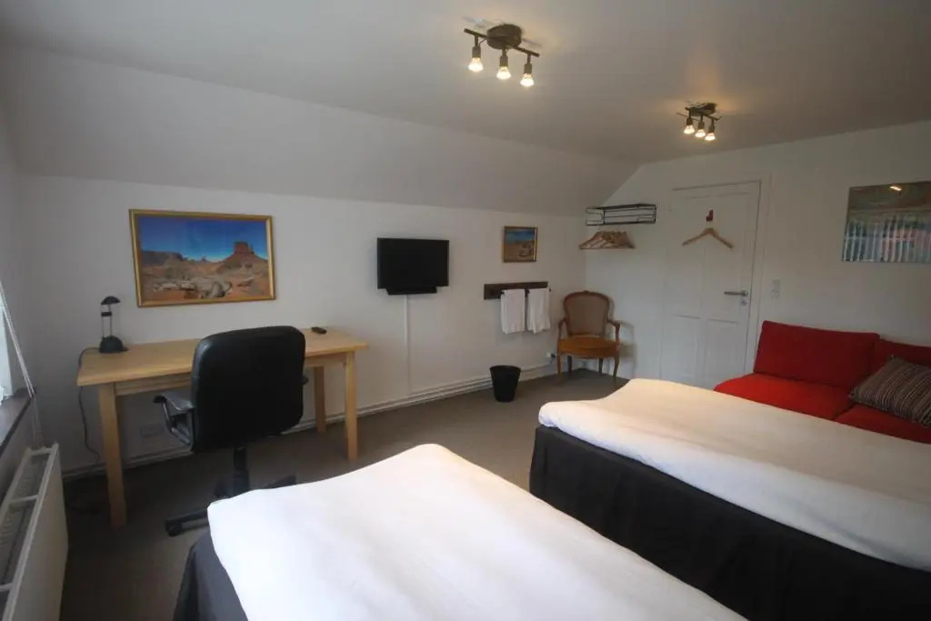 Economy Double room (full double bed)