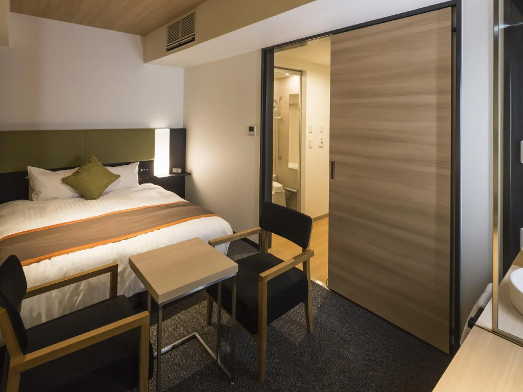 Superior Double room (full double bed)