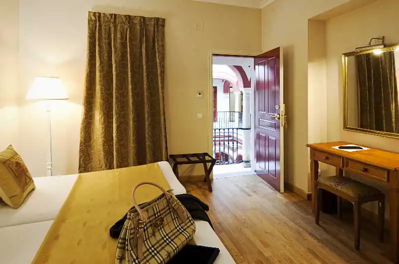 Sercotel Las Casas de los Mercaderes - Chambres