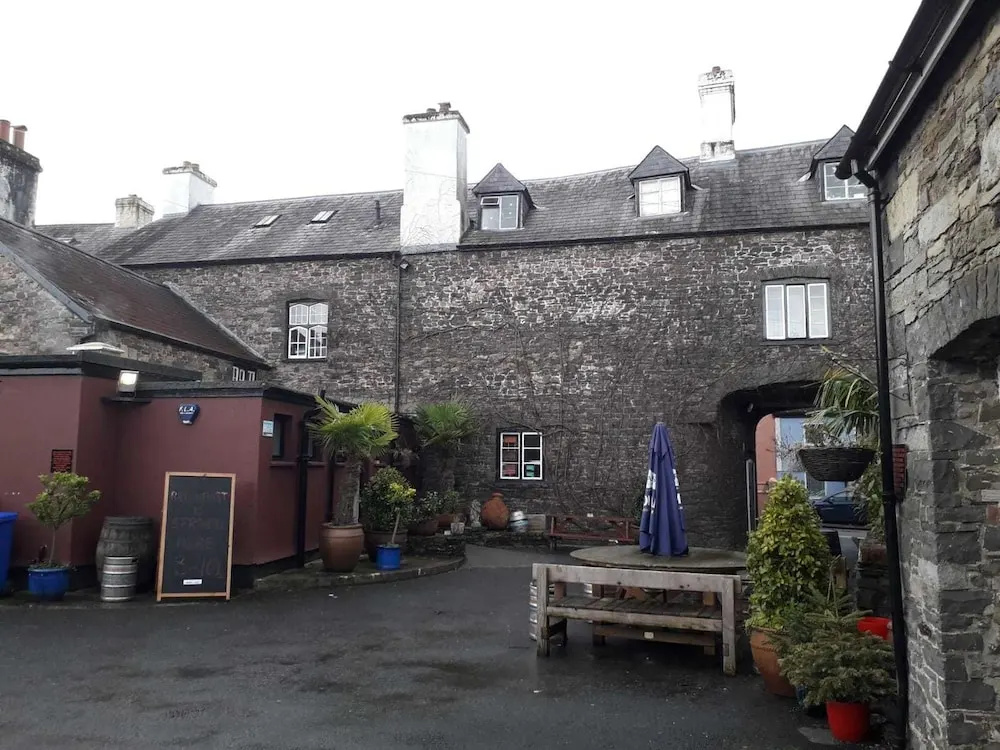The Red Lion Hotel - Général