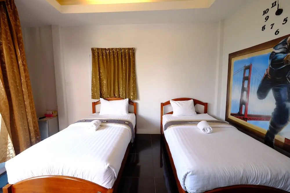 Standard Double room with balcony (twin beds)