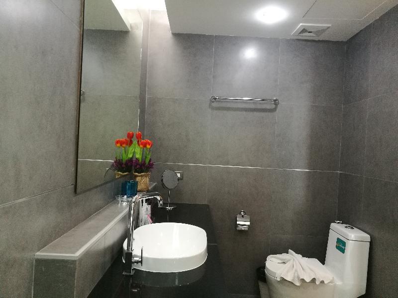 Вилла с 3 комнатами с балконом в Tropicana Pool Villa