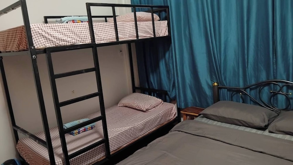 1 Bedroom Standard Double Family room (full double bed)