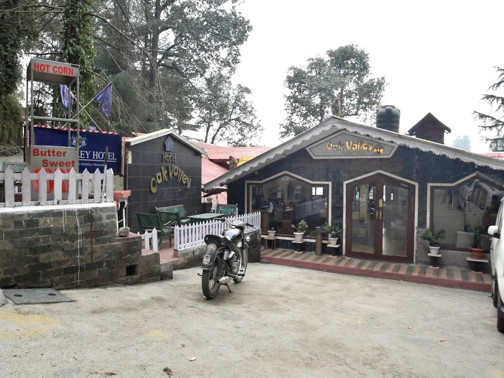 Hotel Oak Valley