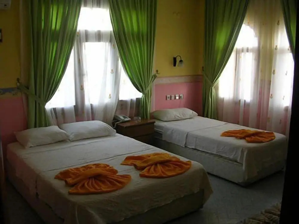 Standard Triple room with balcony