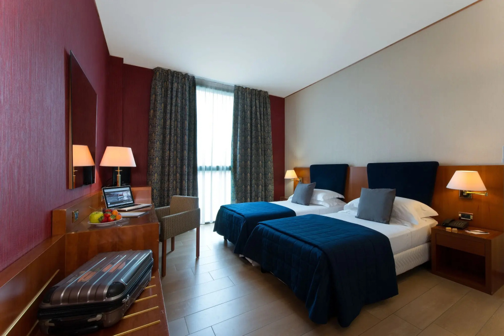 Hotel photo 8
