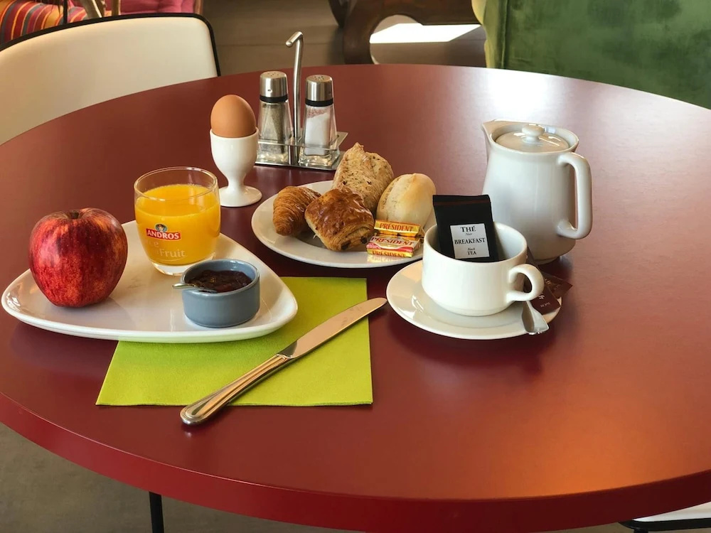 Hotel photo 12