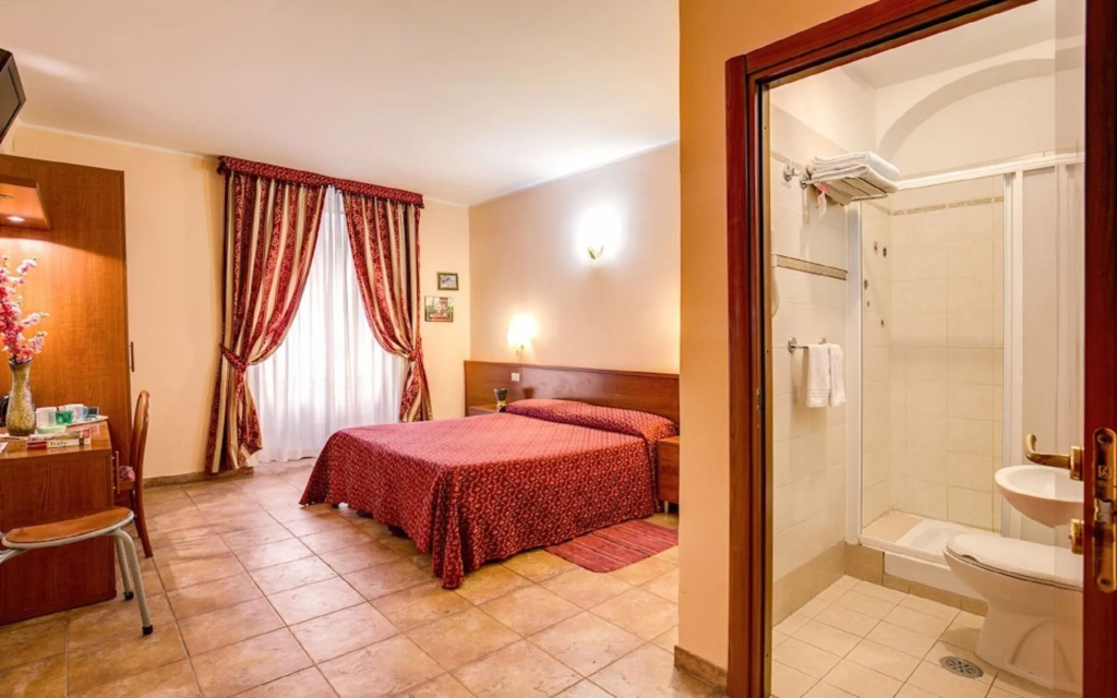 Hotel photo 8
