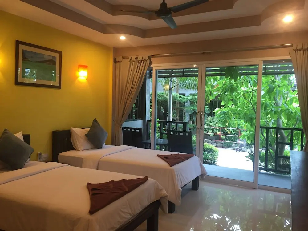 Baan Suan Ta Hotel - Chambres