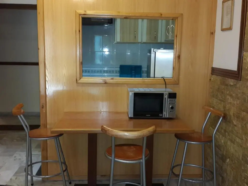 3 Bedrooms Apartment
