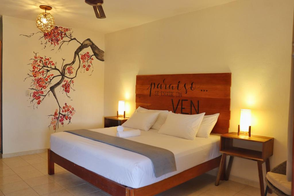 Superior Double room (full double bed)