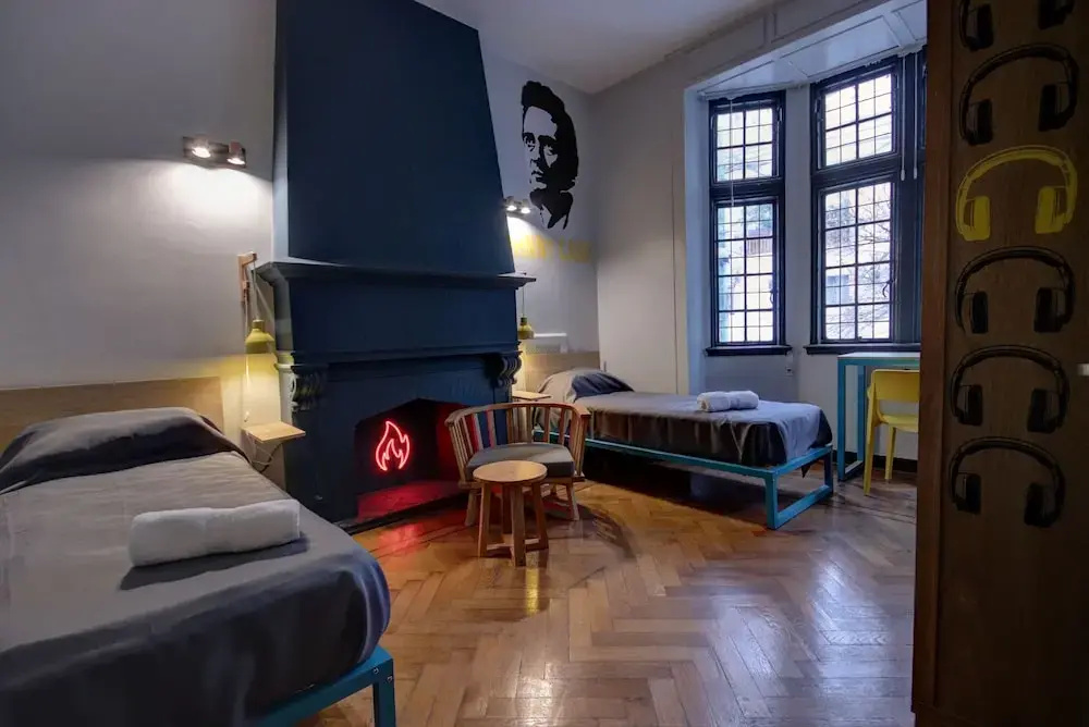 Deluxe Double room with city view (twin beds)