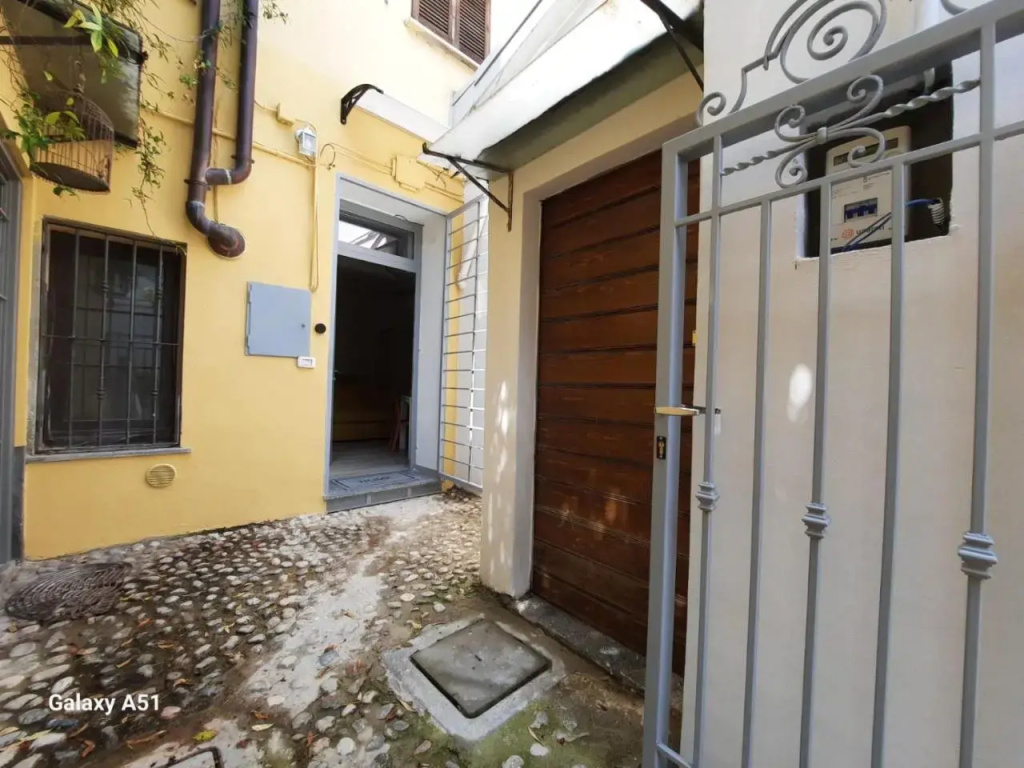Unique 4 Storey House on Naviglio 4Bd, 4Bt