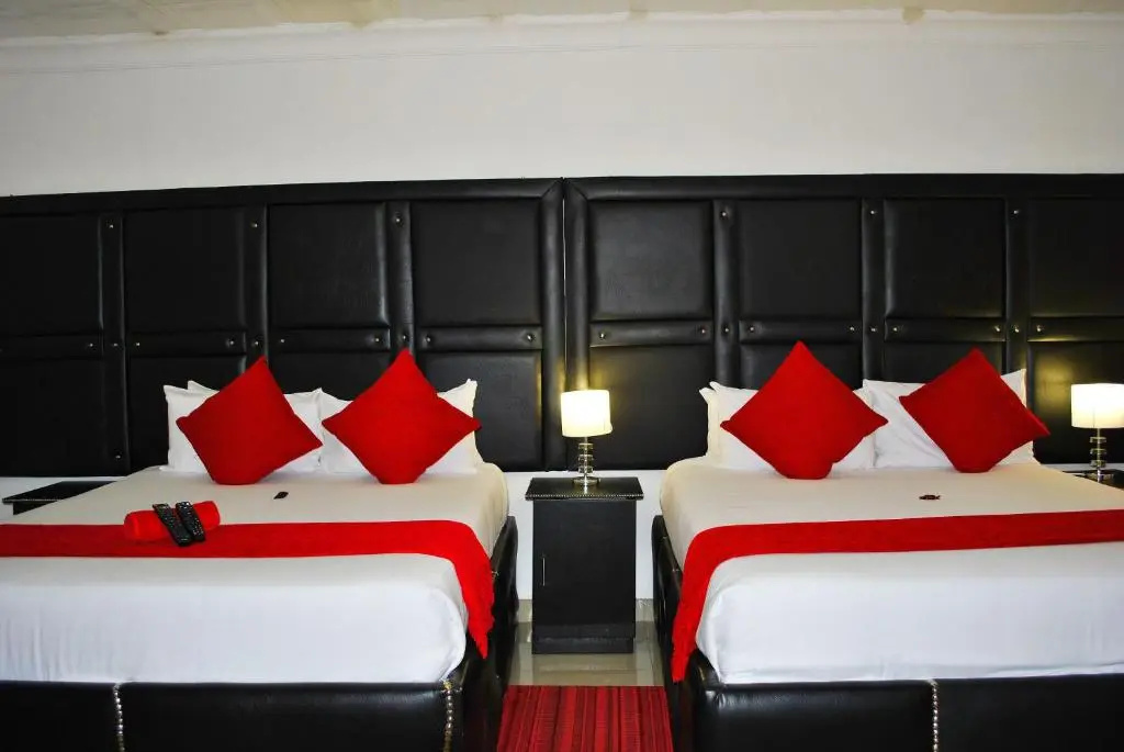Economy room
