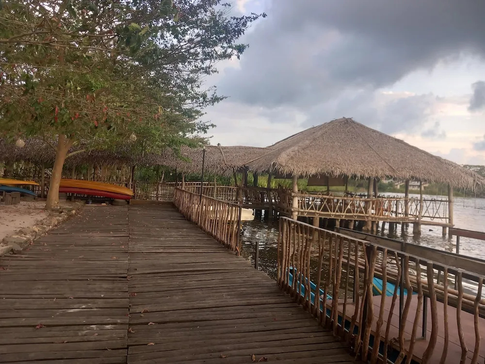 Lake Resort Bolgoda