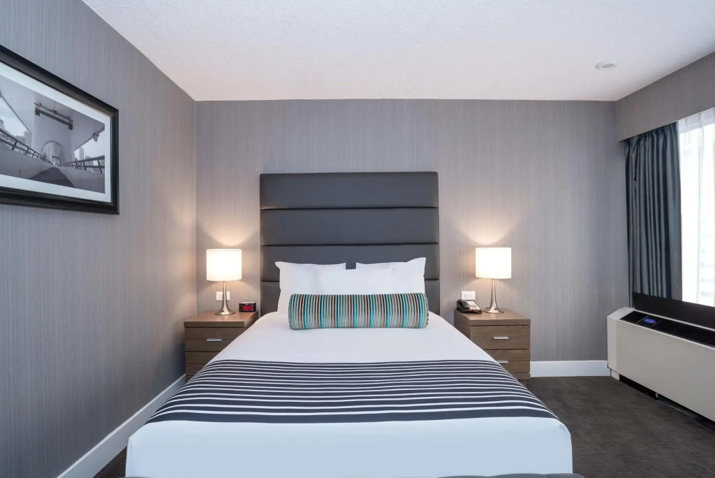 Sandman Signature Calgary Downtown Hotel - фото 32