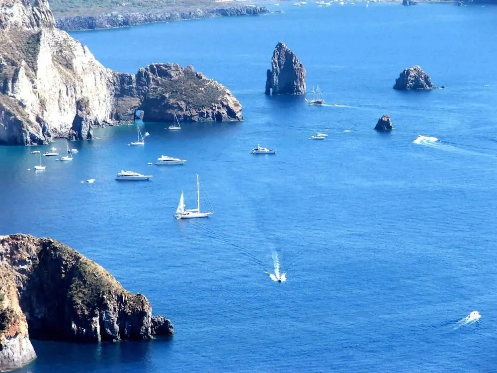 Apartment With one Bedroom in Pianoconte, With Wonderful sea View, Balcony and Wifi