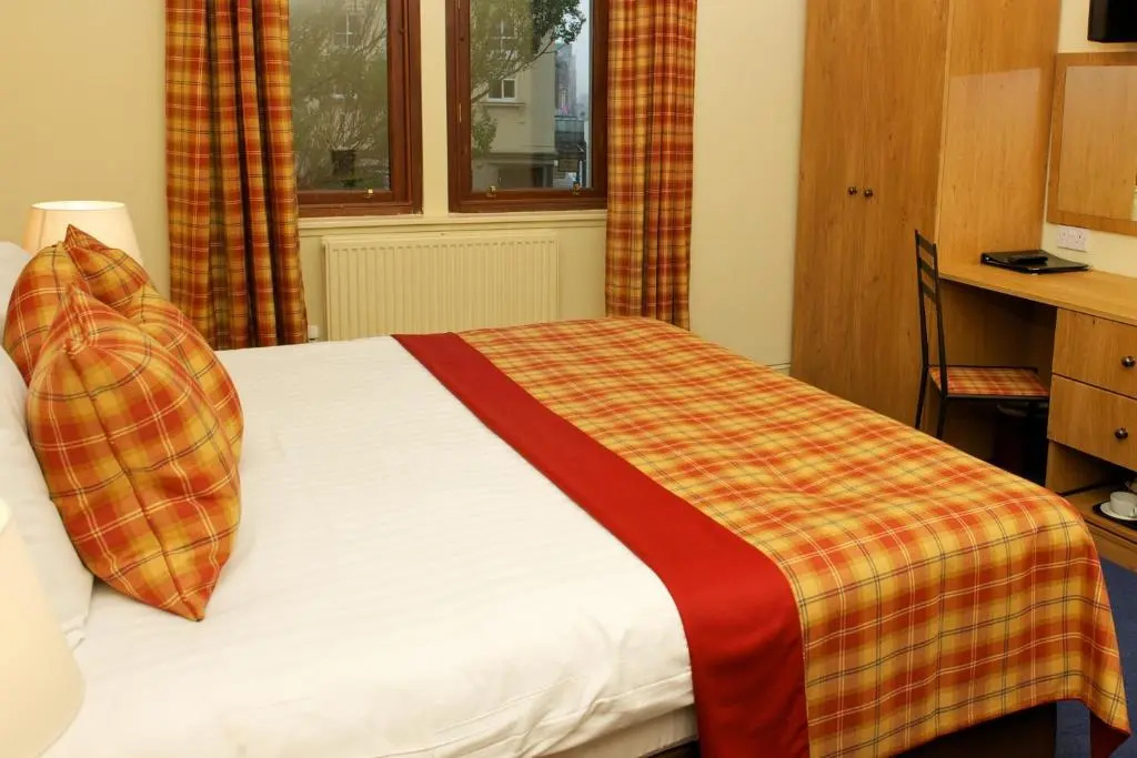 The Pipers Tryst Hotel - Chambres