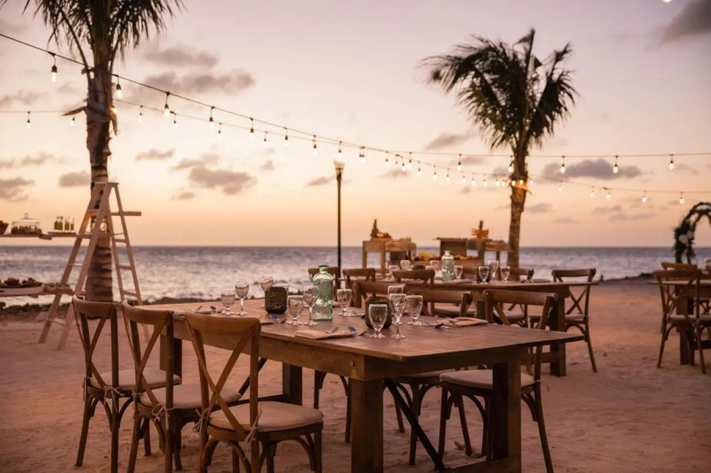 Beach & Waterfront