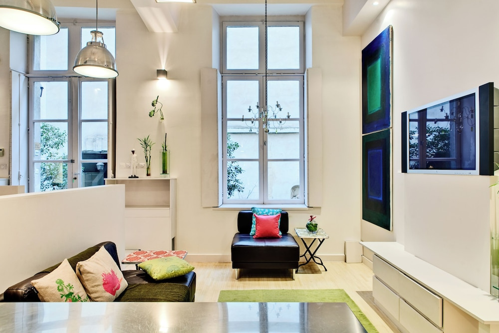 Afficher la photo 7 — Jardin des Rosiers Residence