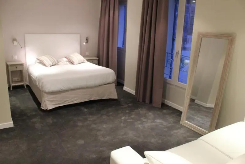 Prestige room