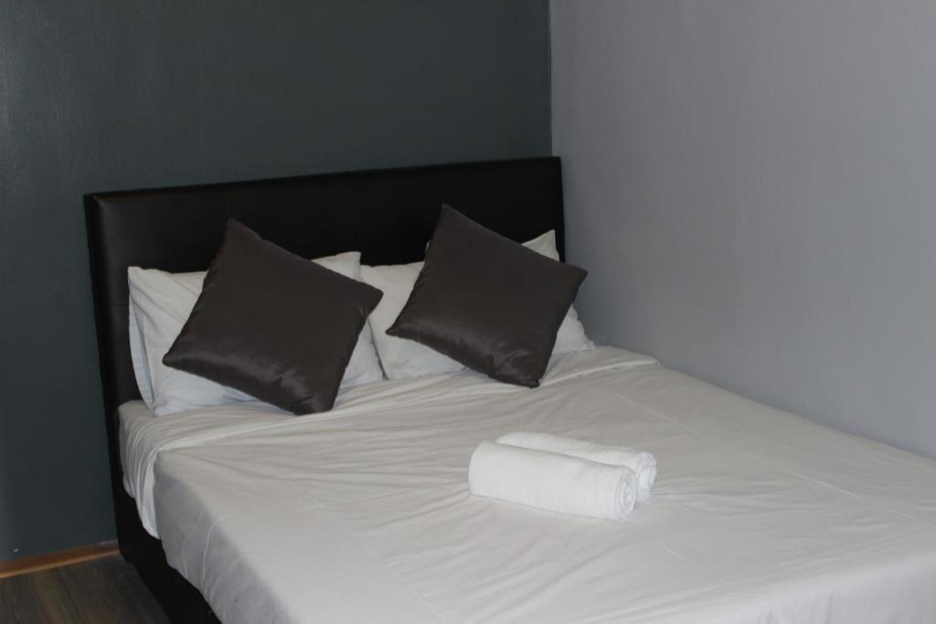 Town View Hotel
