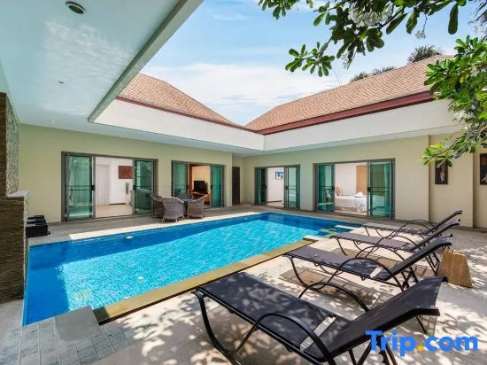 Villa Bond | 3BR Private Pool | Near Naiharn Beach