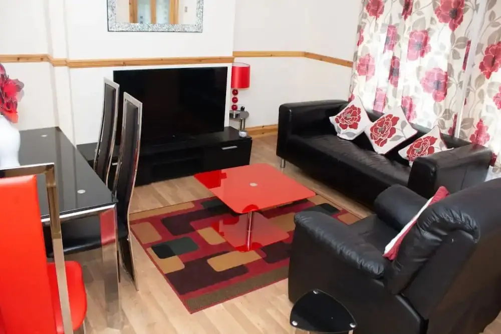 St James Apartment Iii