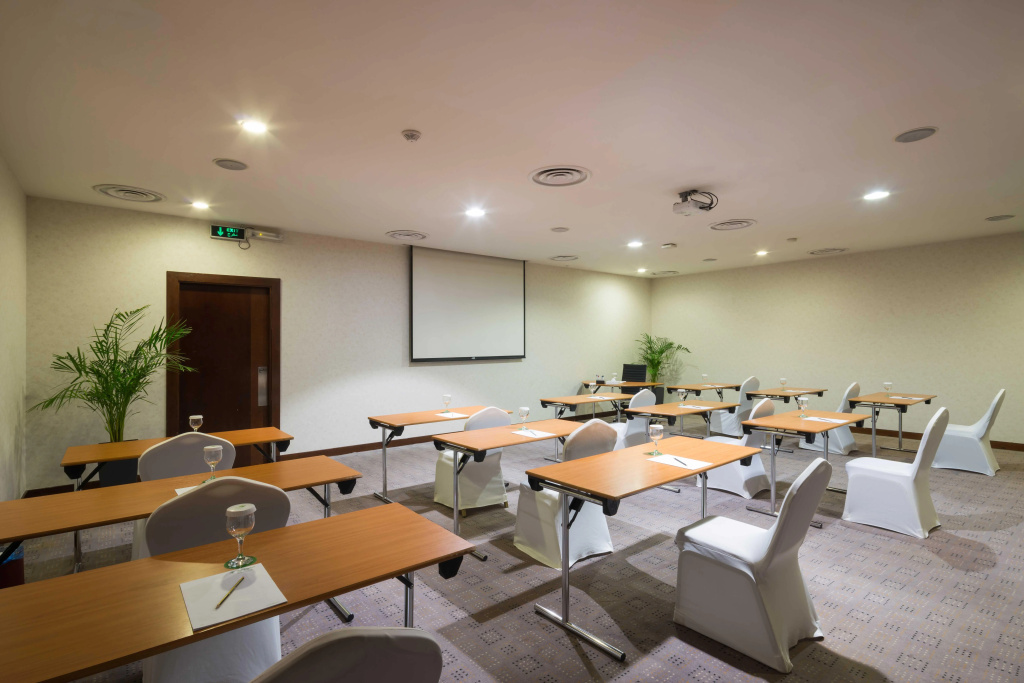 Holiday Inn Riyadh al qasr by IHG - фото 23