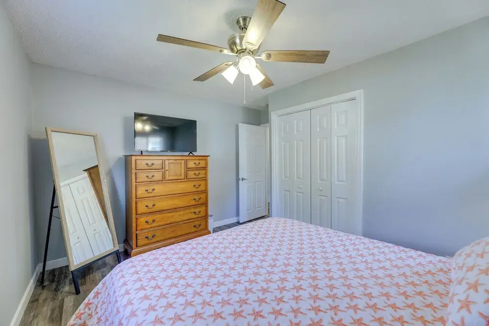 New Bern Abode w/ Yard ~ 2 Mi to Neuse River — фото 4