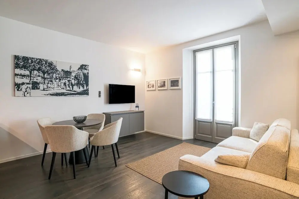 Premium Apartment
