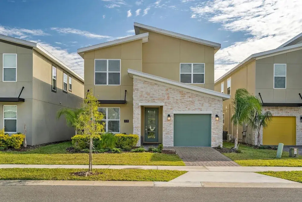 Luxury 5bed Home With Pool and Game Room