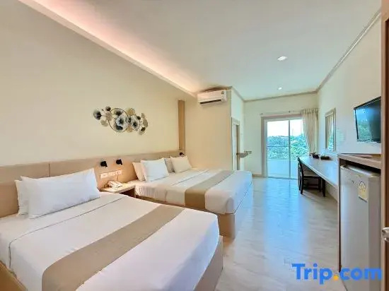 Deluxe Double room (twin beds)