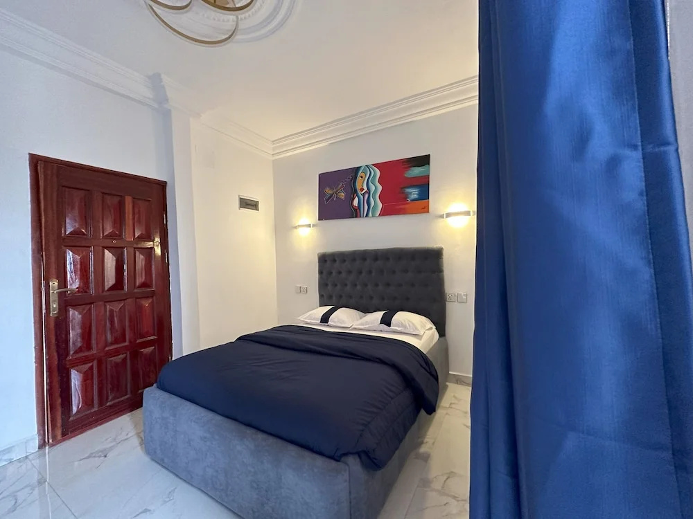 Royal room