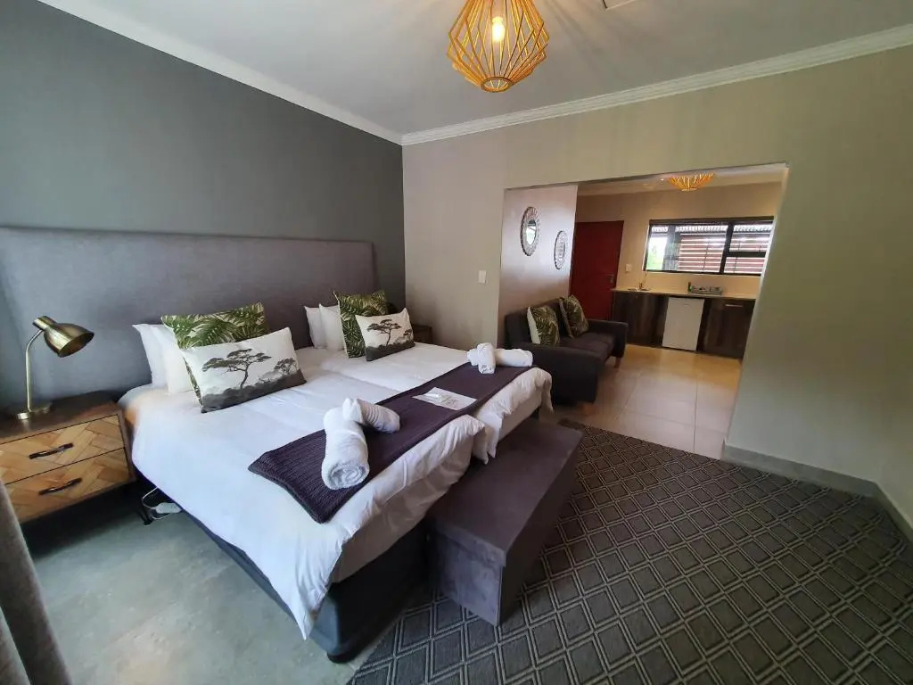 Deluxe Suite