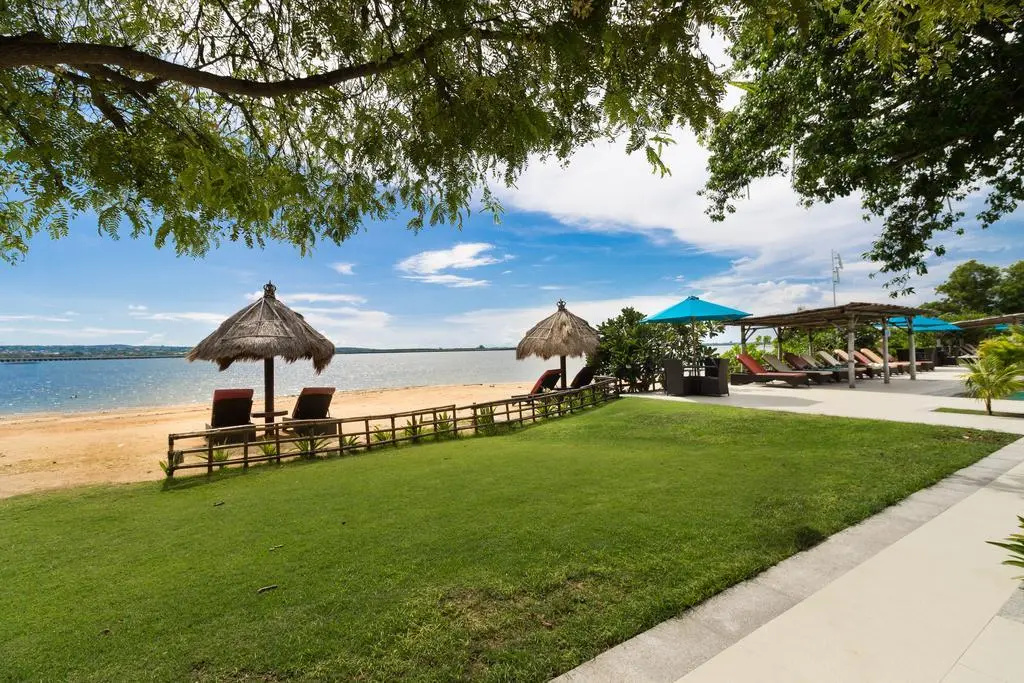 Peninsula Bay Resort - Général