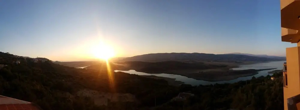 Blue Lake Hotel - фото 4